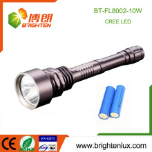 Factory Supply Heavy Duty Metal 2 * 18650 batterie Long Range Hunting 10 Watt Cree led Rechargeable Super Bright Lampe de poche pour pistolet